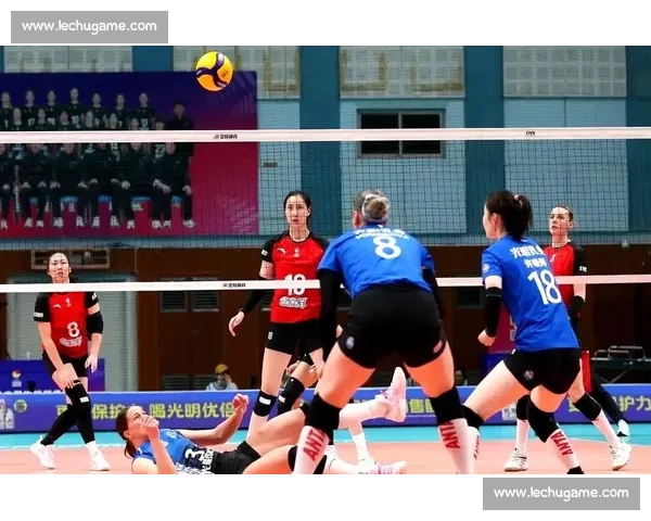 排球赛场冷门频现强队意外失利引发热议